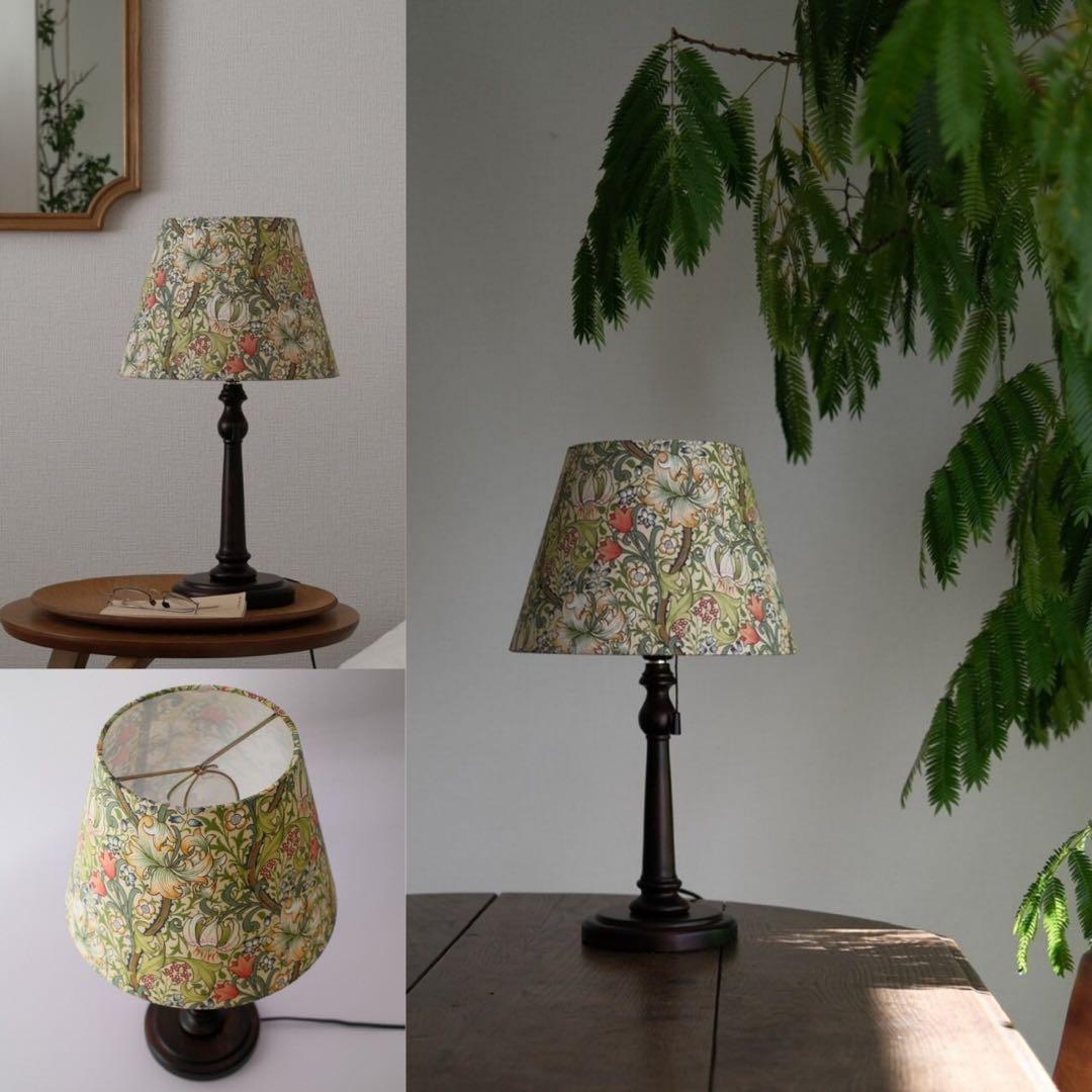 William Morris Golden Lily テーブルランプ