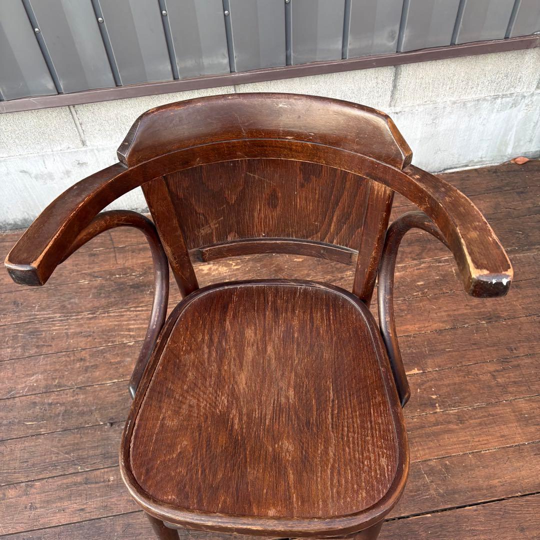 ②ルーマニア製 ヴィンテージ ベントウッドチェア アームチェア 曲木椅子 カフェ