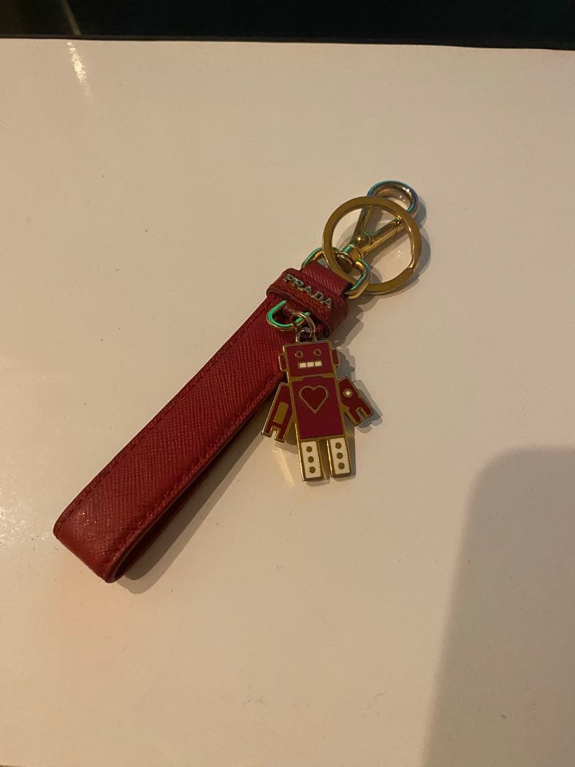 【正規品】PRADA プラダ　サファイアーノレザー キーリング ロボットチャーム
