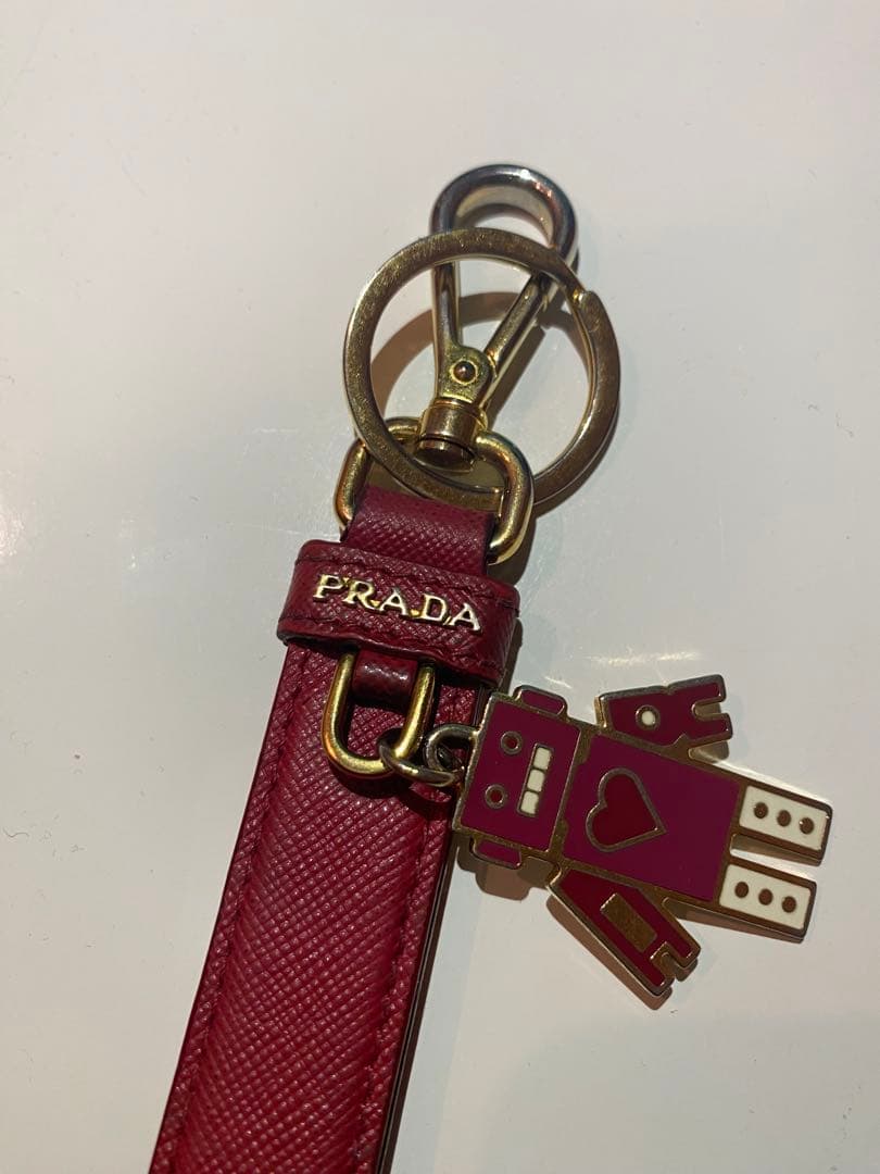 【正規品】PRADA プラダ　サファイアーノレザー キーリング ロボットチャーム