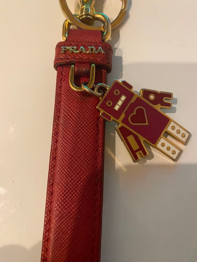 【正規品】PRADA プラダ　サファイアーノレザー キーリング ロボットチャーム