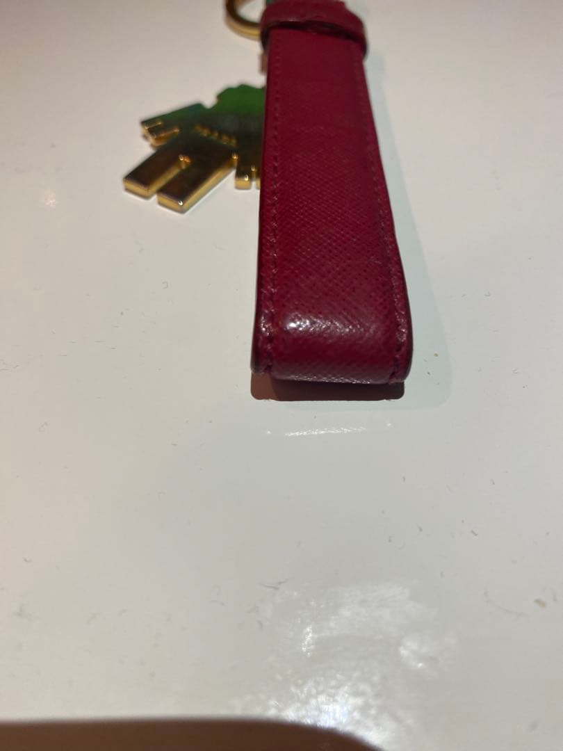 【正規品】PRADA プラダ　サファイアーノレザー キーリング ロボットチャーム