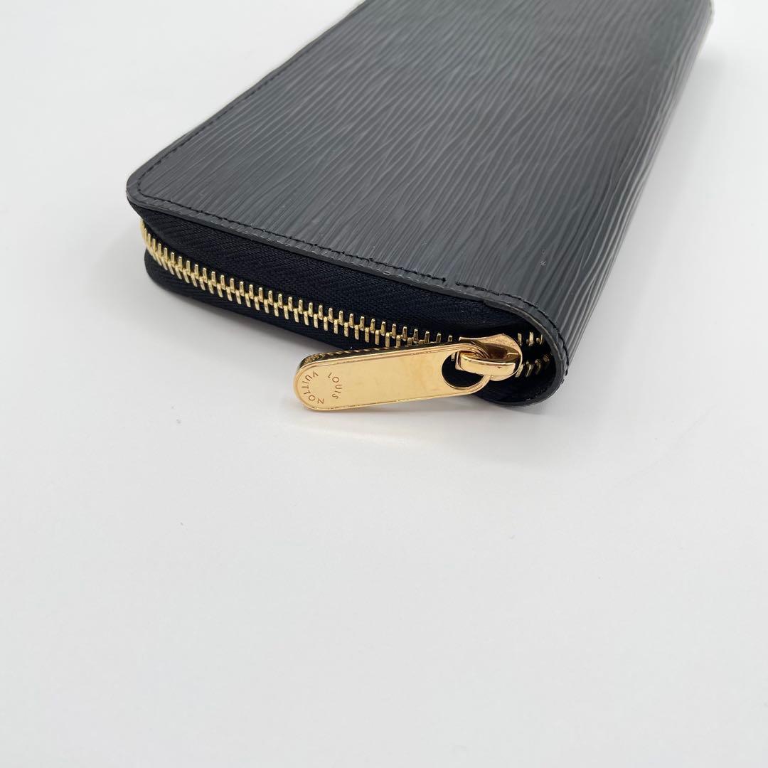 Xマスプレゼントの最終お値下げ！メンズ最高級LOUIS VUITTON 長財布黒