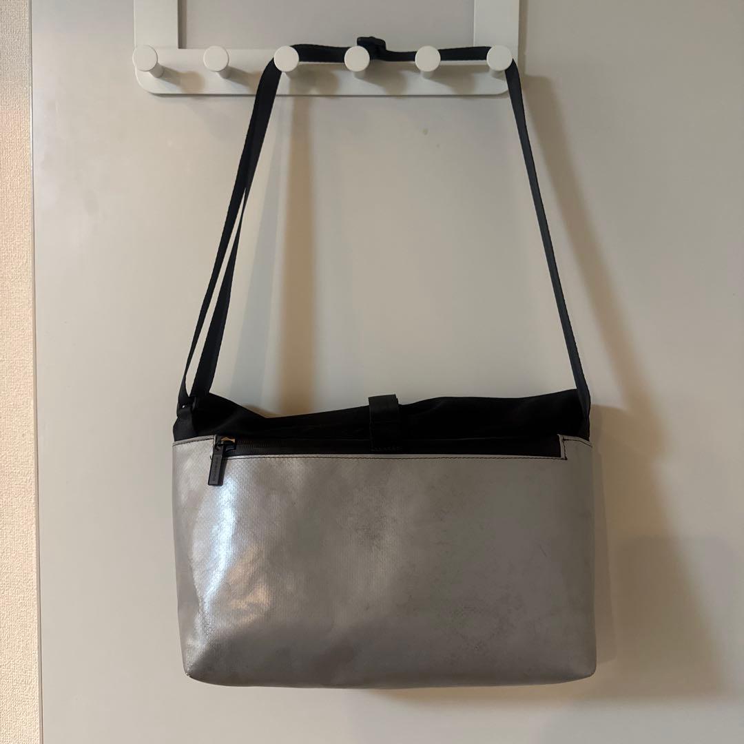 c*0様 FREITAG ROLLIN BLACKショルダーバッグ