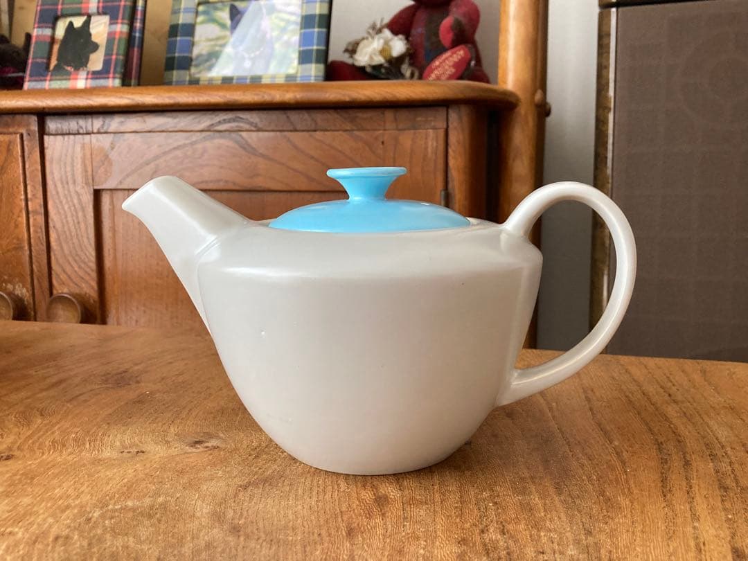 英国製プールポッタリーのポット&サービングディッシュ