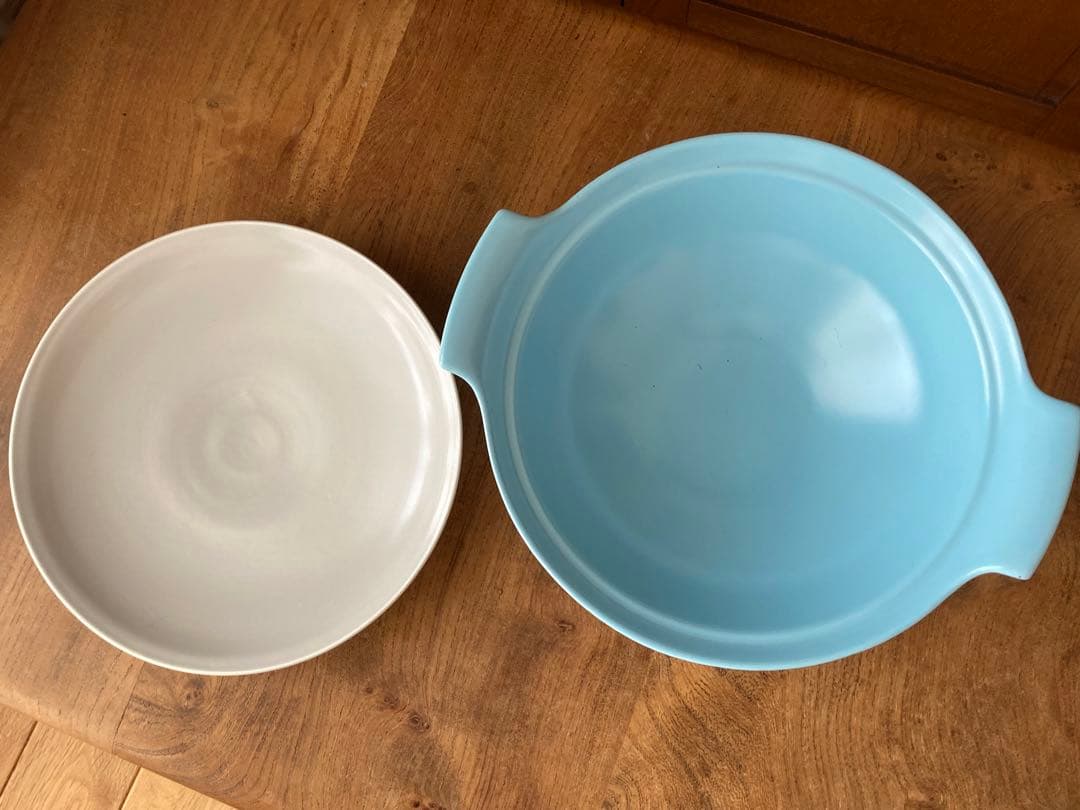 英国製プールポッタリーのポット&サービングディッシュ