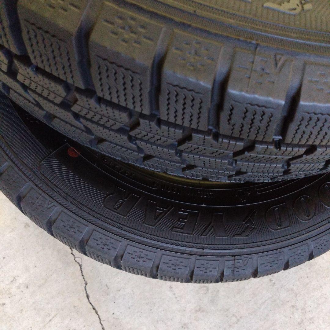 グッドイヤー　スタッドレス 195/65R15　2本