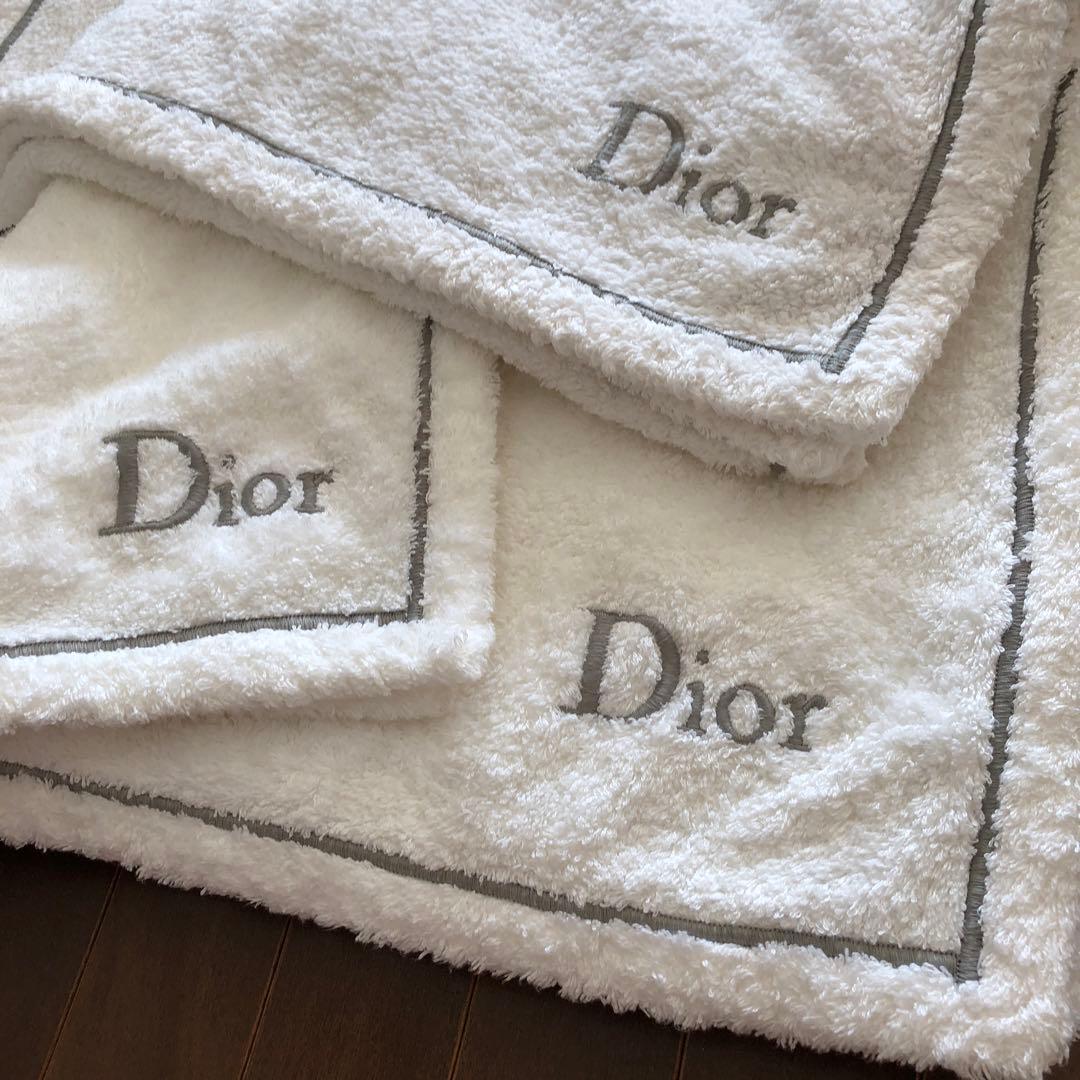 used クリスチャンディオール　フランス製　Dior刺繍　タオル(バスマット)