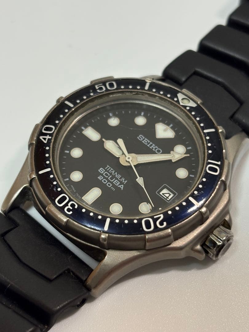 SEIKOセイコー スキューバクォーツ チタニウム ダイバー ブラック