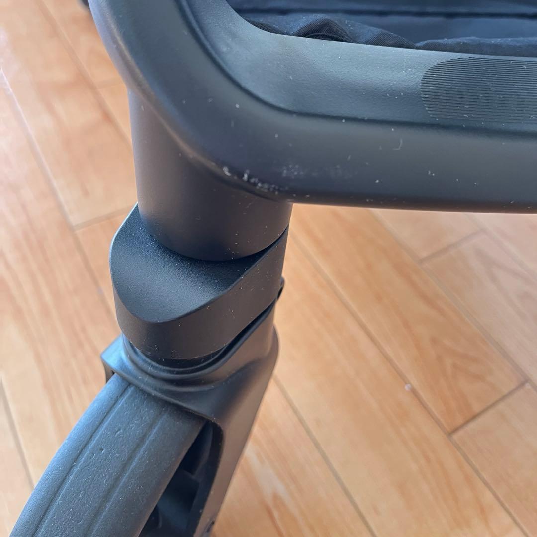 アップリカ Aprica Viit ベビーカー　ブラック