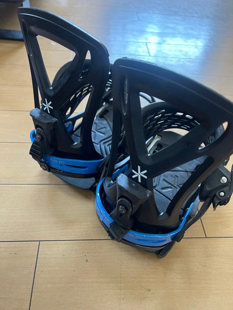 カラコラム　ビンディング