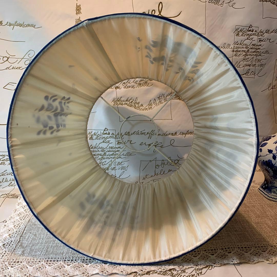 ロイヤルデルフト　破格！レアなビンテージの大型電気スタンドシェードも手書きです！