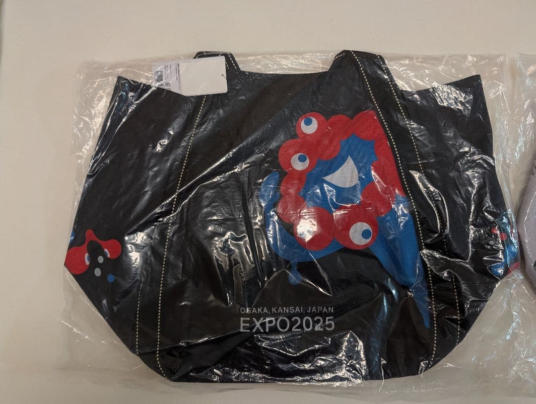 値引交渉可　EXPOバルーントート 黒、ピンク2つです。 未使用　大です。