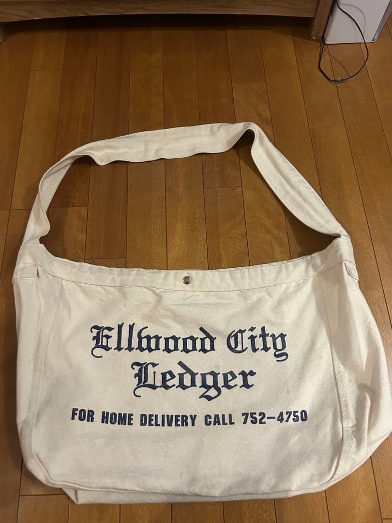 ニュースペーパーバック　EllwoodCityLedger ヴィンテージレプリカ