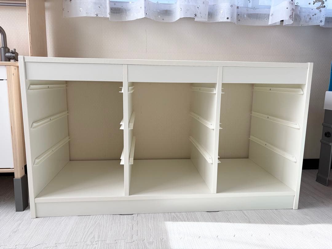 IKEA トロファスト ホワイト