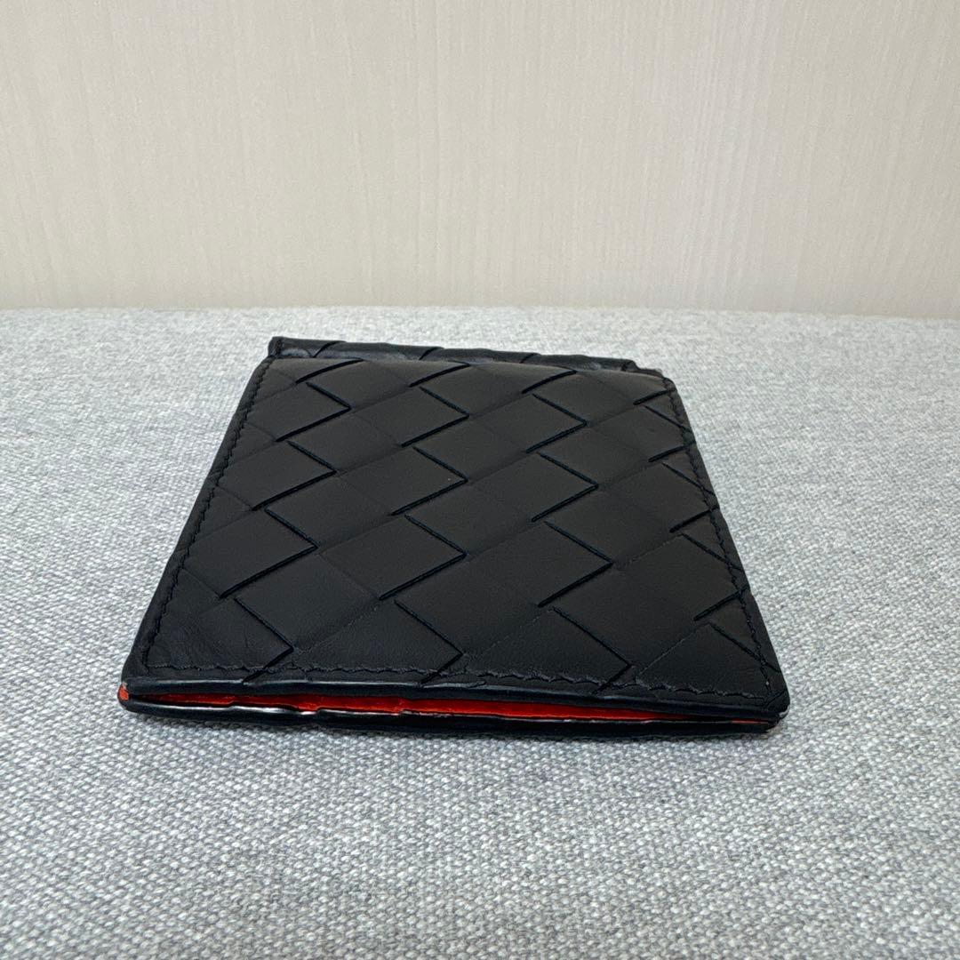 【希少カラー】ボッテガヴェネタ 二つ折り財布 マネークリップ イントレチャート