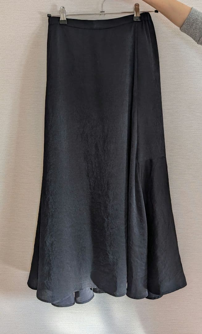 BEARDSLEY バックマーメイドスカート ブラック