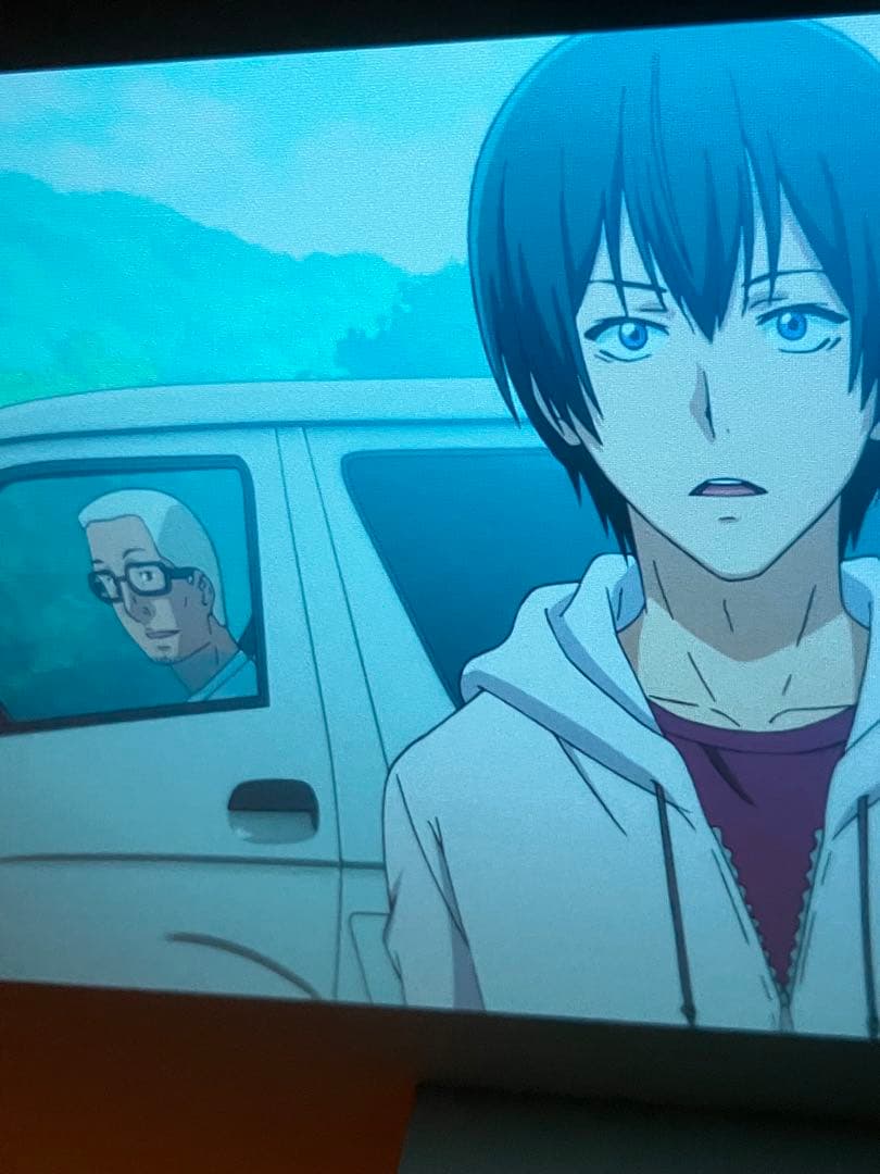 今回限りの値下げです。 YOWHICK プロジェクター本体 (ホワイト)