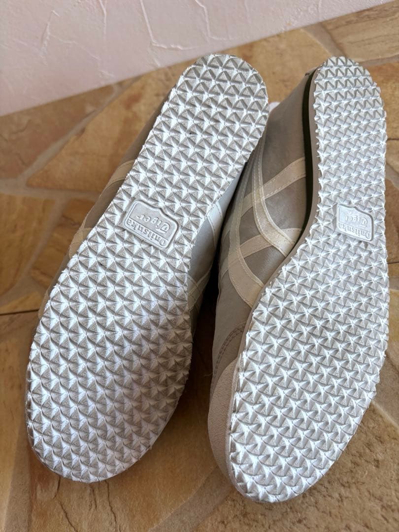 Onitsuka Tiger メキシコ66スリッポン　ライトグレー スニーカー