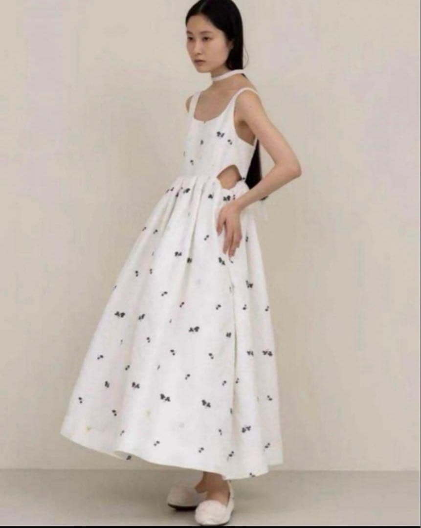 【正規品・美品】BibiyビビーCOSMOS DRESSコスモスドレス