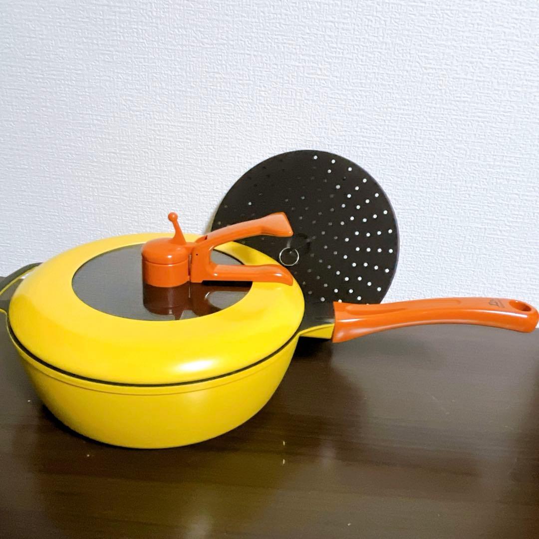 【新品未使用】平野レミの鍋　ドゥ！レミ・パン ※別売の蒸し台付き