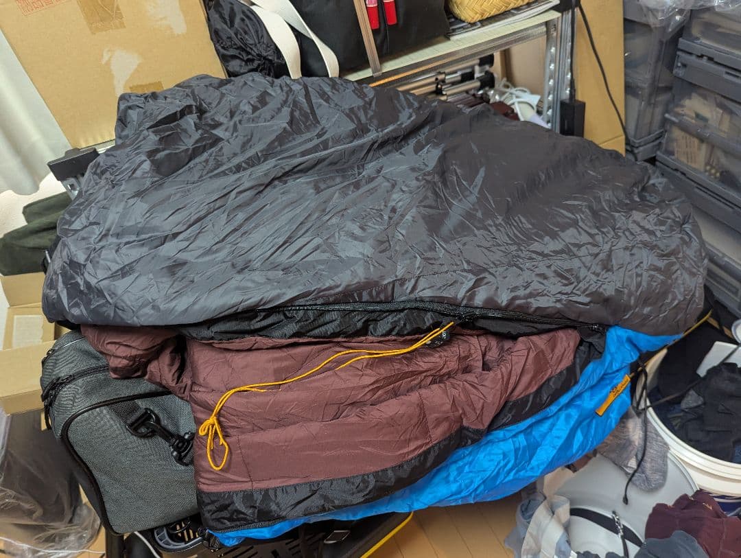 美品マムート寝袋AJUNGILAK IGLOO 3-seasons 195L