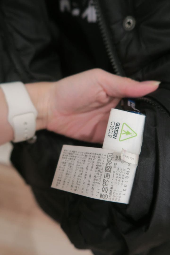 ぽめら　THE NORTH FACEダウン ブラック s 美品