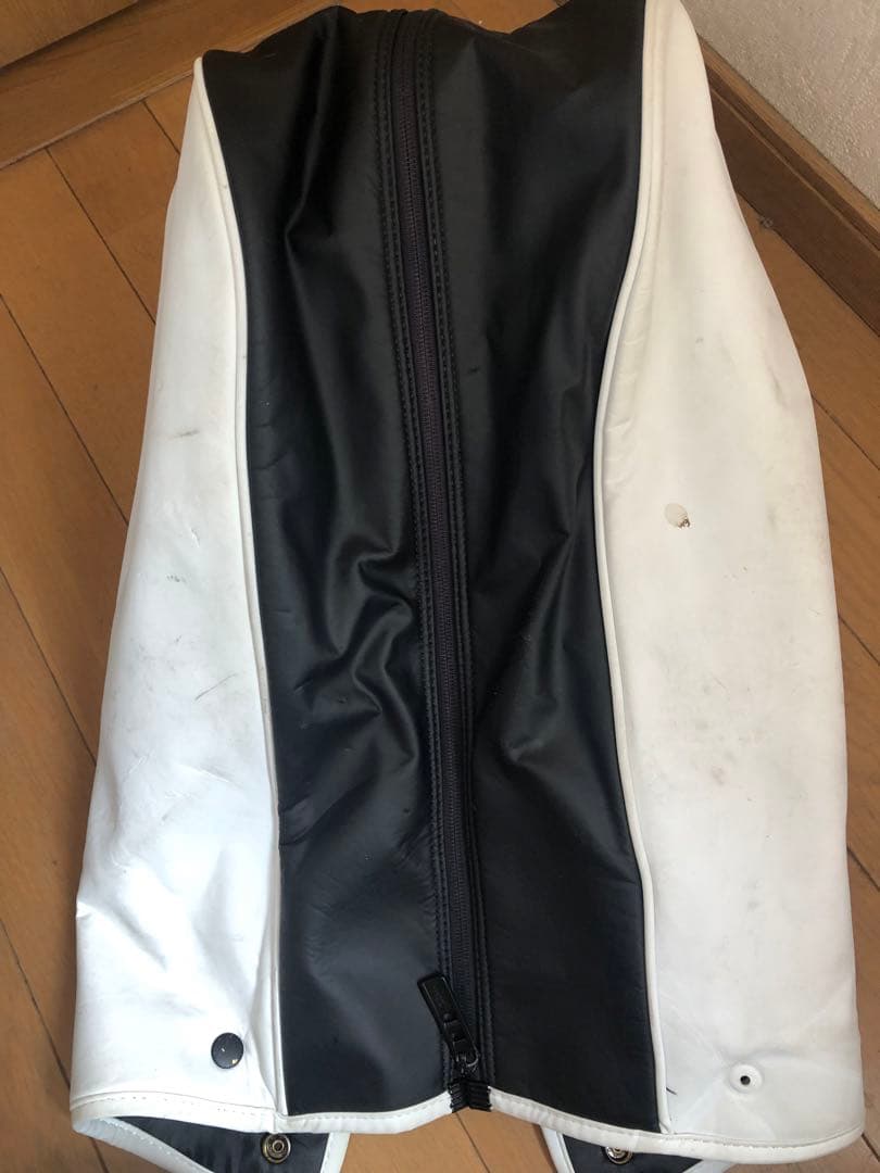 【送料込み】廃盤希少　タイトリスト　ホワイト　キャディバッグ