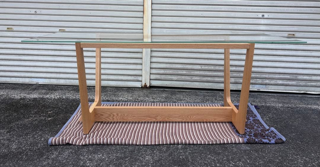 THE TABLE / ガラス × Trapezoid 木製脚オーク 無垢材