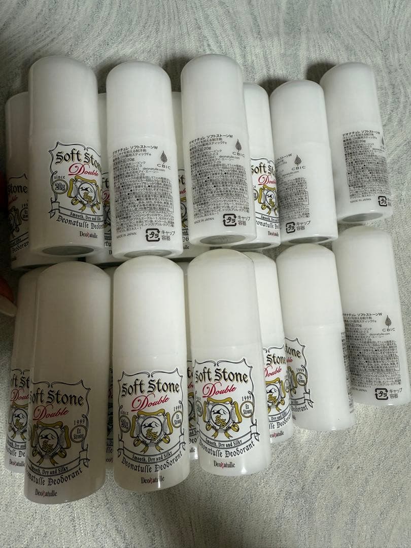 Soft Stone ソフトストーンW デオドラント 20g 18個