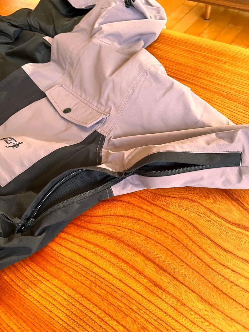 NOMADIK 777  WEAR 上下セット