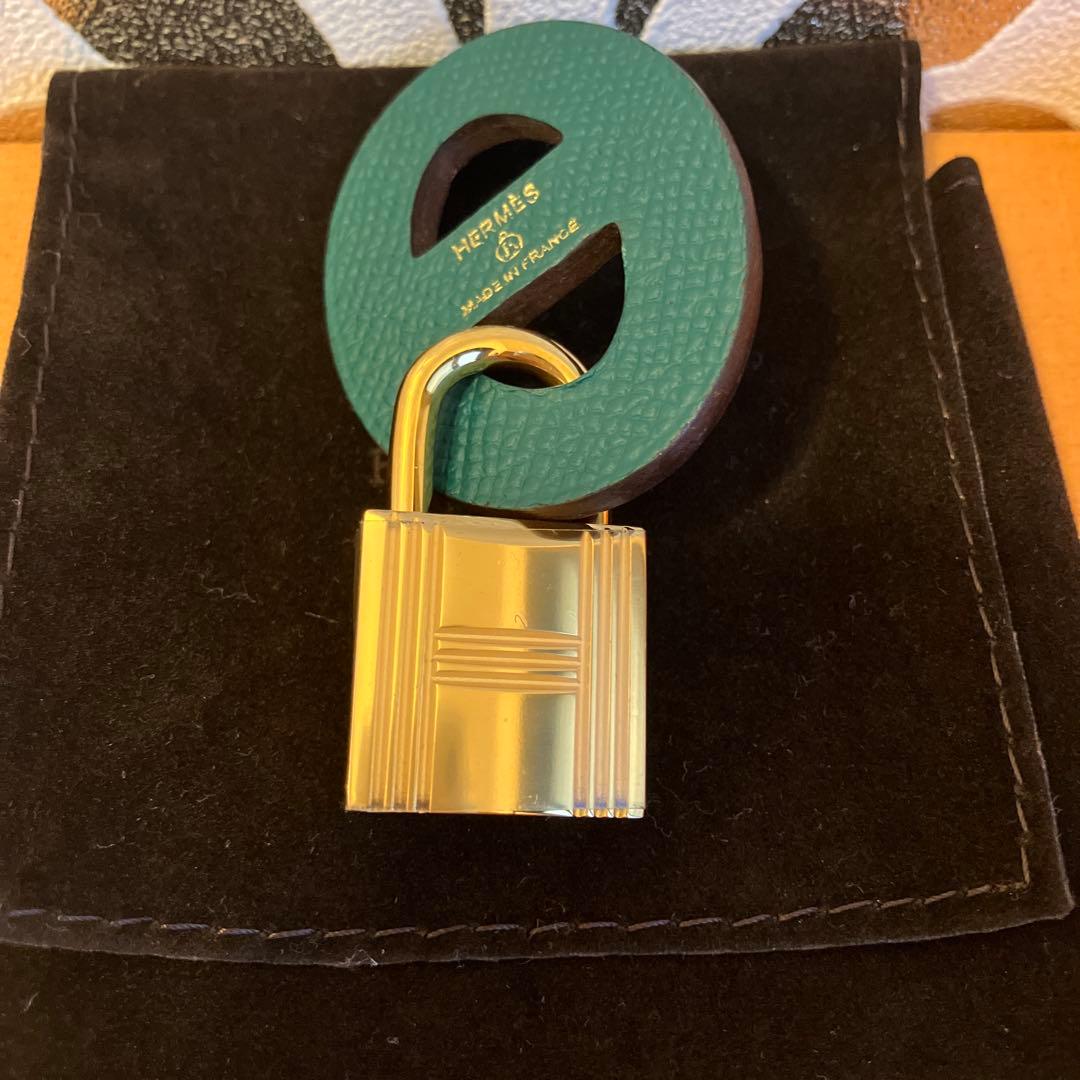 未使用❣️HERMESエルメスプティアッシュ❣️赤and緑❣️オンライン購入