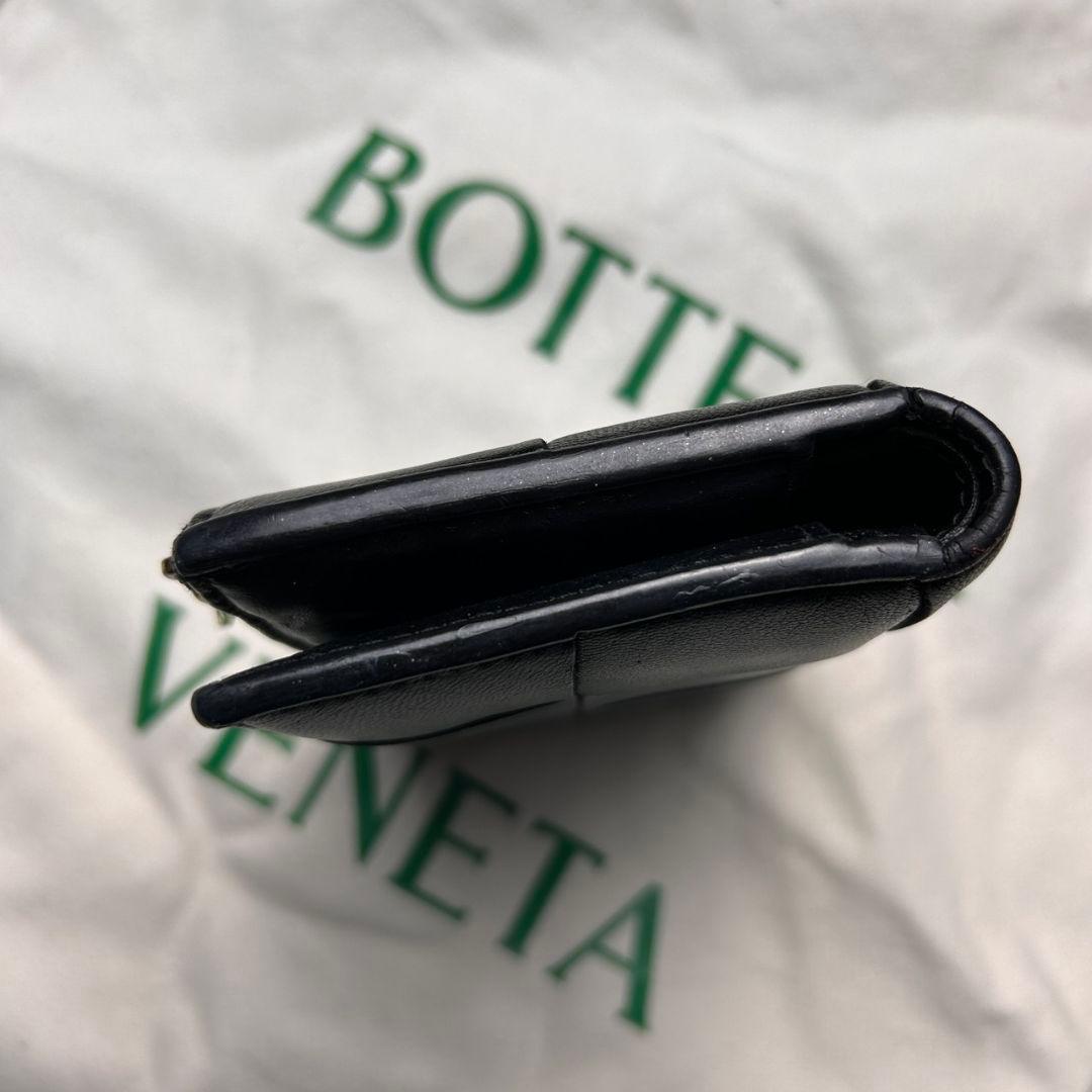 【希少】 BOTTEGA VENETA マキシイントレ レザー 財布 ブラック