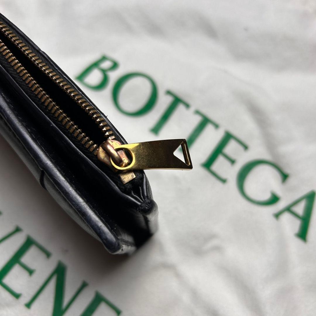 【希少】 BOTTEGA VENETA マキシイントレ レザー 財布 ブラック