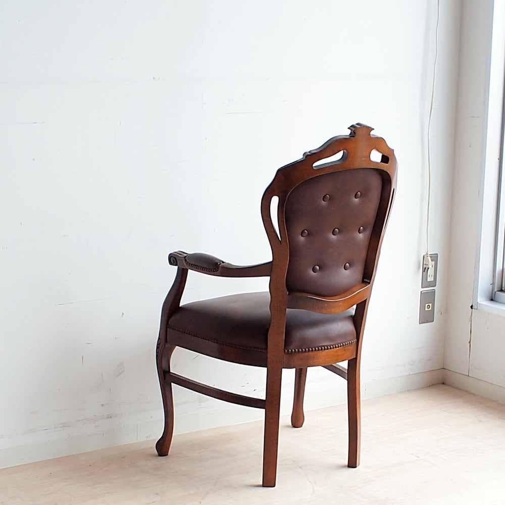 クラシカル 猫脚 アームチェア ボタンダウン ZR24371