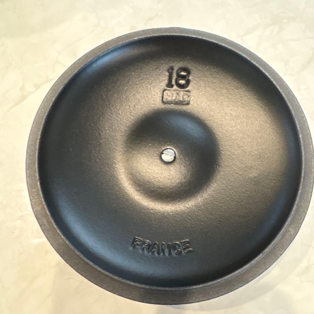 ル・クルーゼ　ココットエブリィ 18 マットブラック Le Creuset