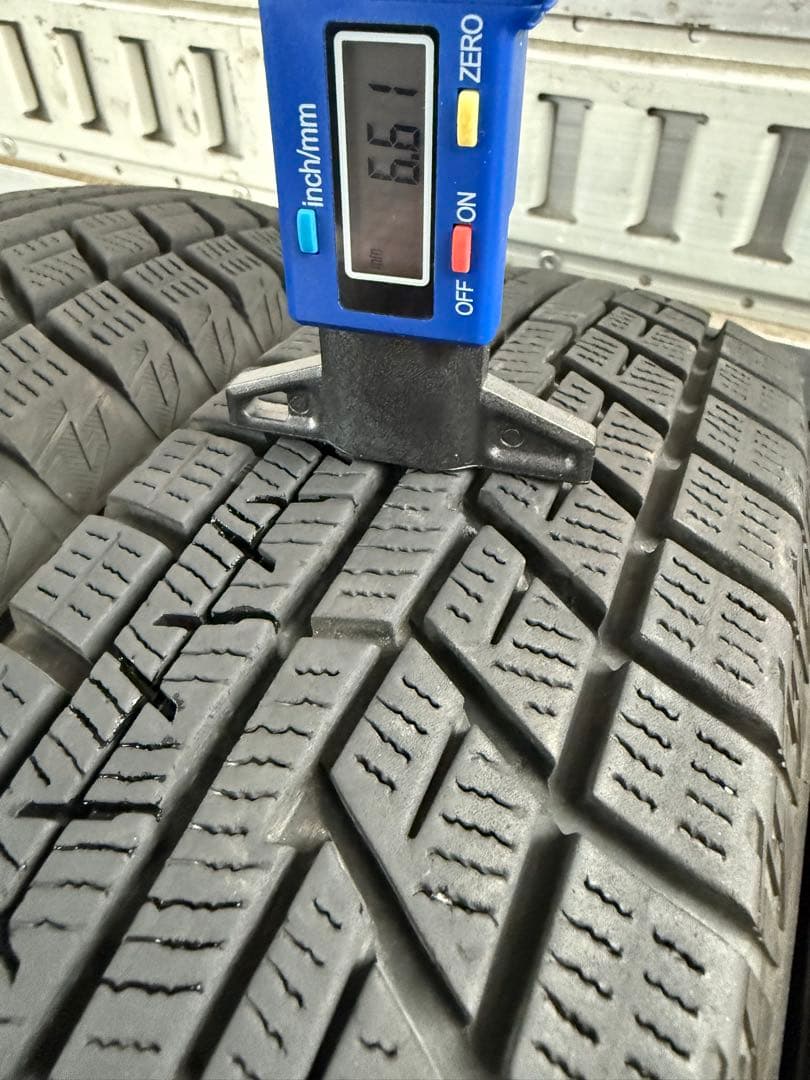 attヨコハマスタッドレス145／80R13 75Q
