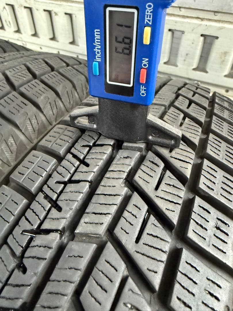 attヨコハマスタッドレス145／80R13 75Q