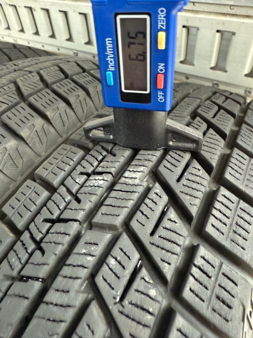 attヨコハマスタッドレス145／80R13 75Q