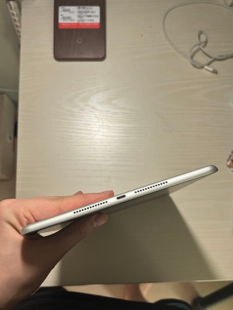 iPad 第9世代（64GB / Wi-Fi）美品
