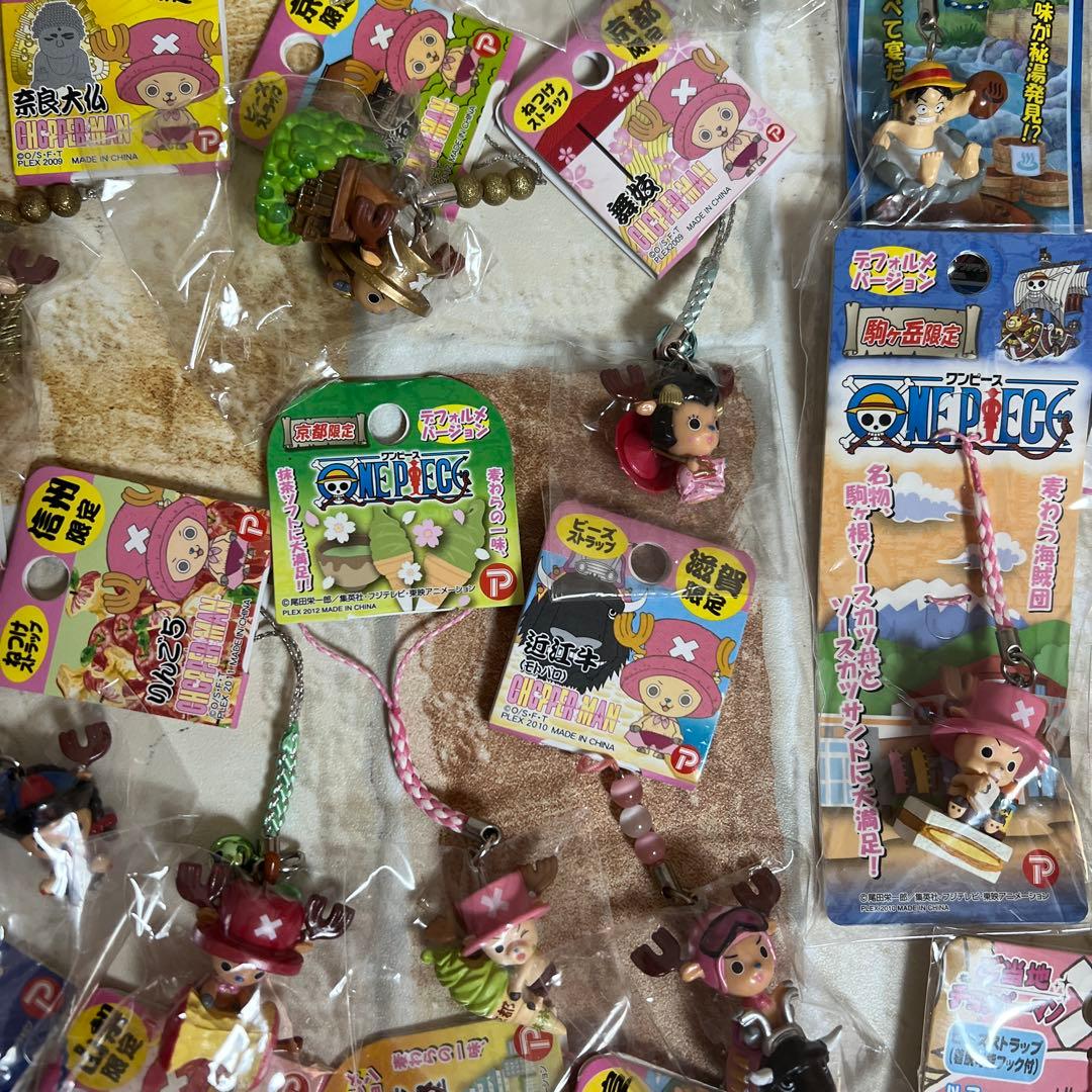 ご当地 ワンピース チョッパー ストラップ　フィギュア　66点まとめ売りセット