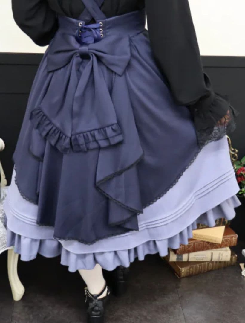 アマベル、Rosette DoIIミドルスカート＆ブラウス