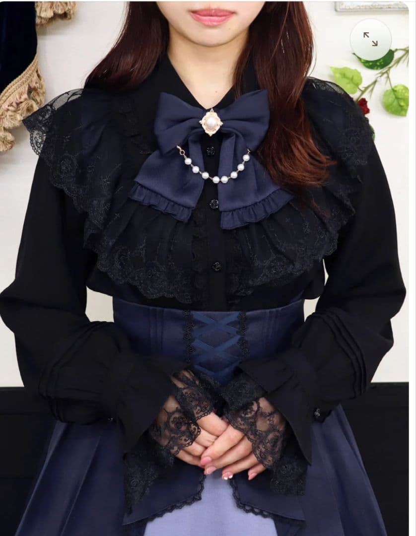 アマベル、Rosette DoIIミドルスカート＆ブラウス