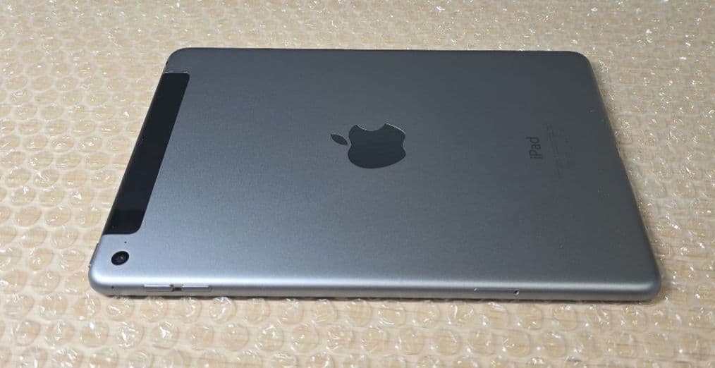 ま*ん様 比較的美品◼️iPad mini 4◼️128GB◼️バッテリー極良品