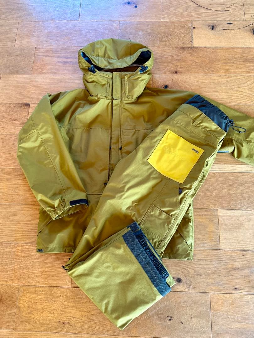 GREENCLOTHING ( グリーンクロージング ) スノーウェアセット