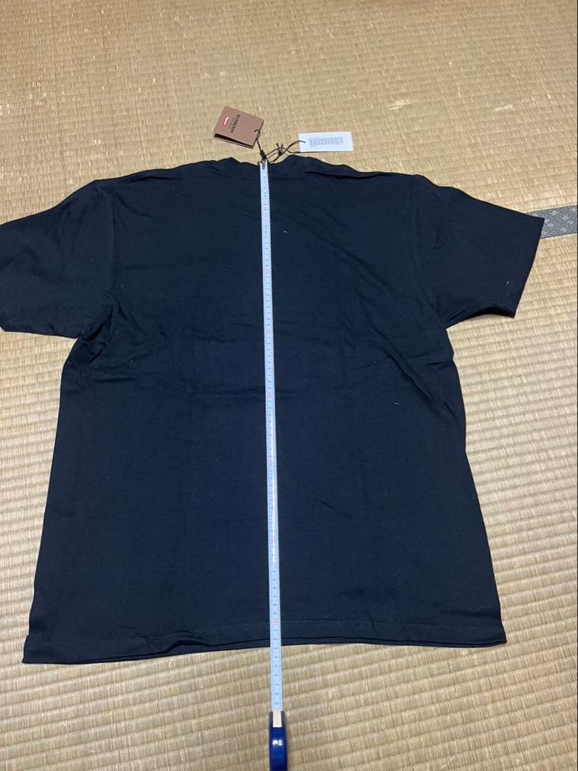 Burberry x Supreme Tシャツ