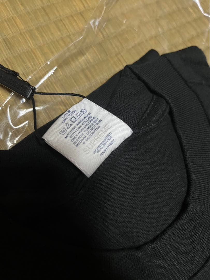 Burberry x Supreme Tシャツ