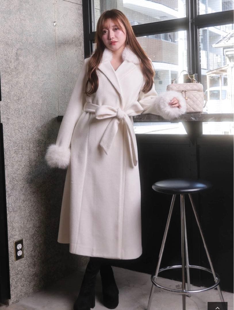 LIP SERVICE LADYライクファーカラーロングコート