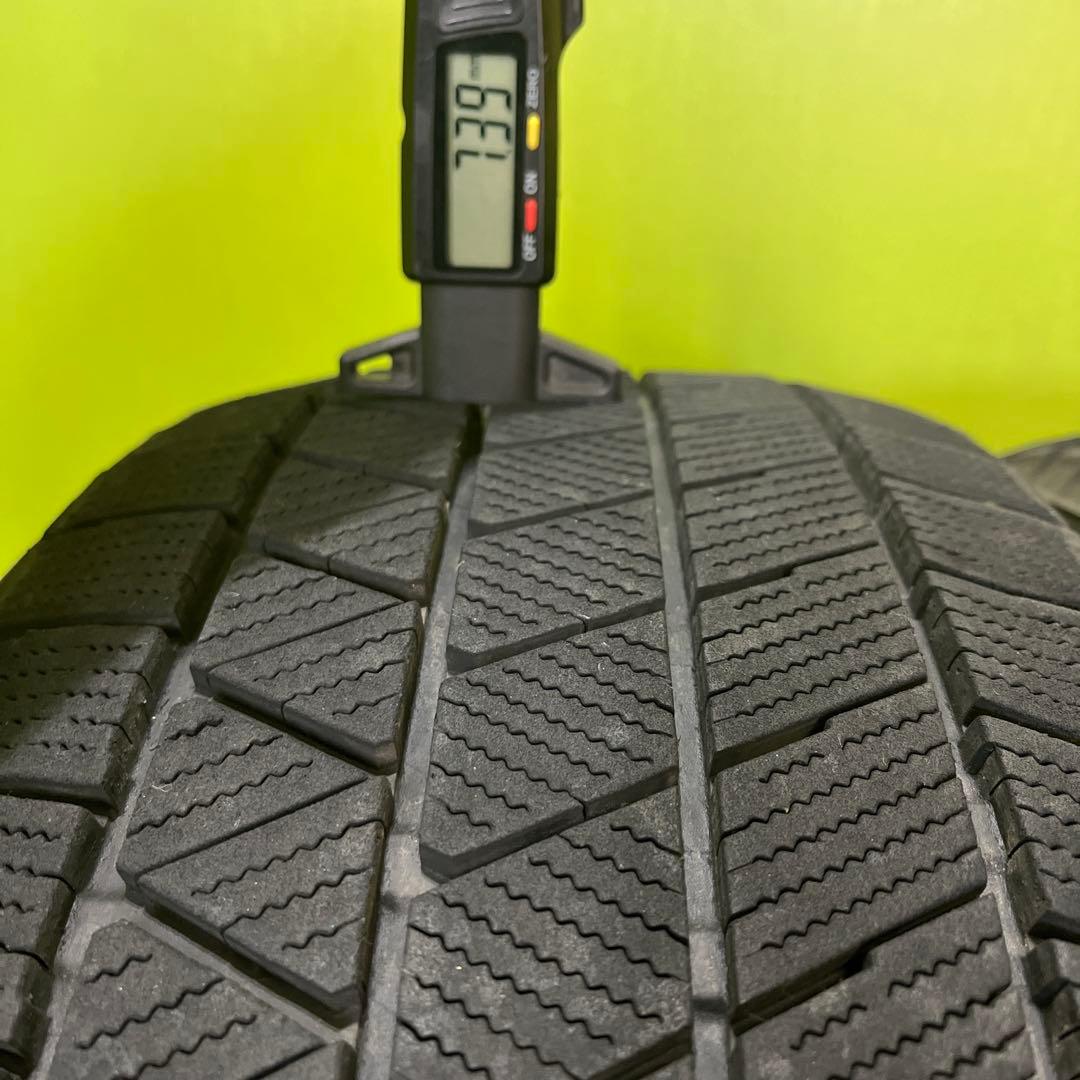 kimbox1 ① 2本 VRX3 215/50R17 23年製　溝有り！
