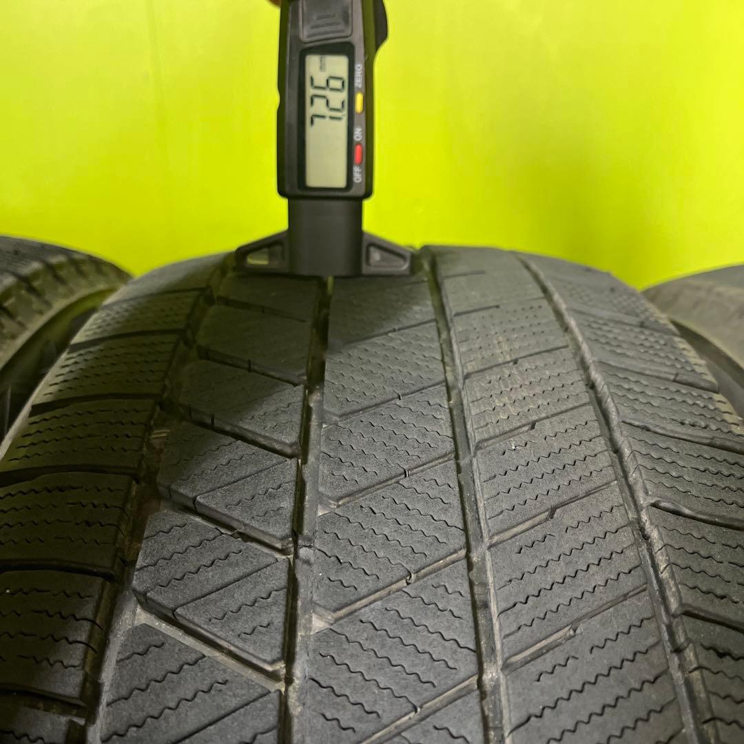 kimbox1 ① 2本 VRX3 215/50R17 23年製　溝有り！